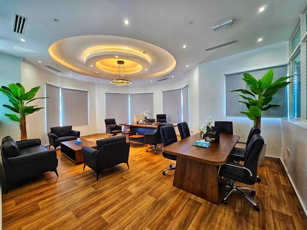 ★ Shared Offices ★ 0% Commision ★ Direct From Owner - Image 1